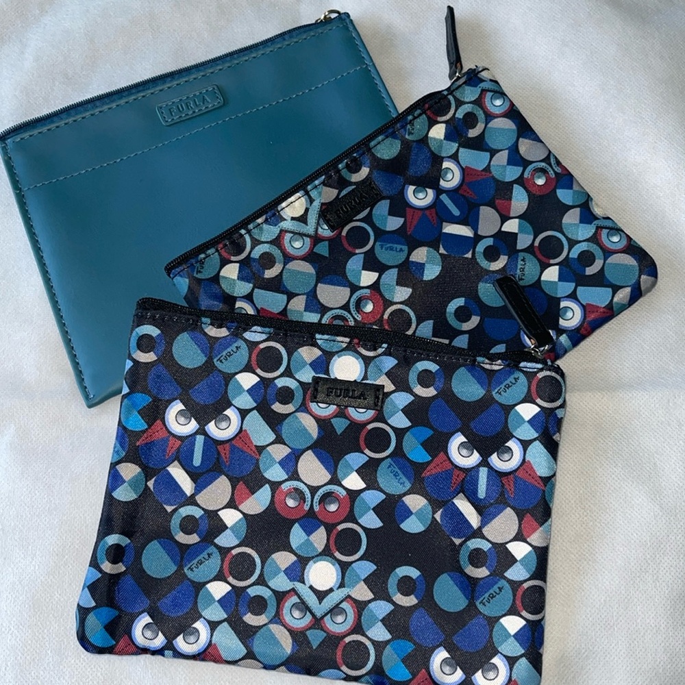 5/$10 Furla Geometric Toiletry Bag- Set of 3